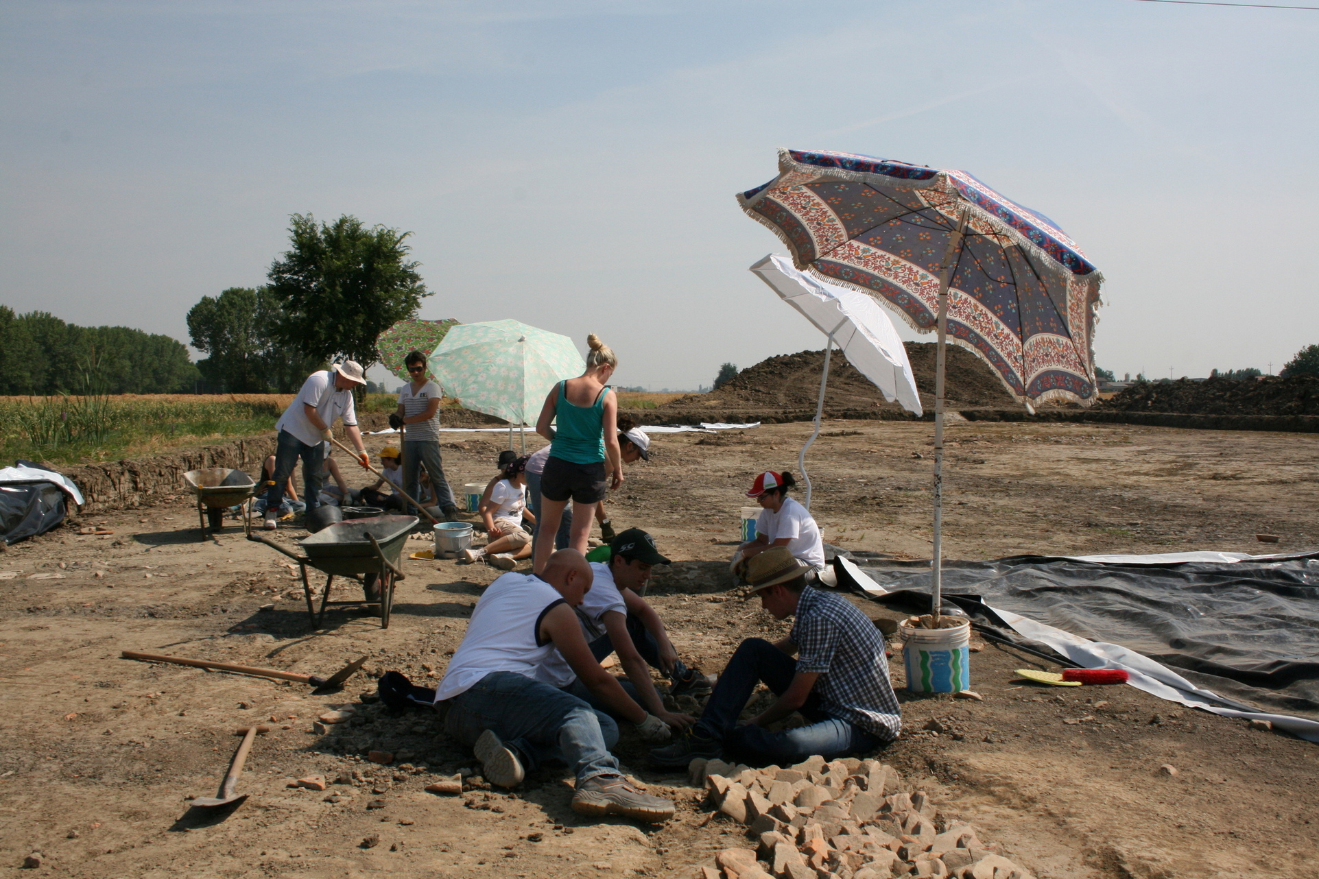 Attività e Servizi slide image.