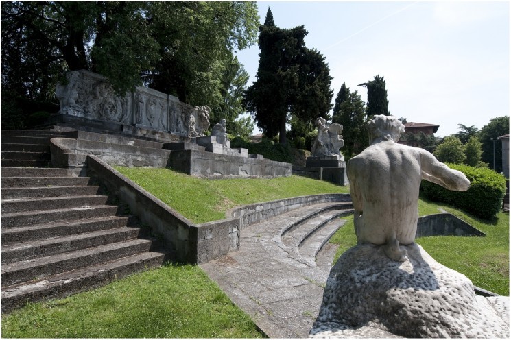 I giardini segreti / *VISITA IN LIS